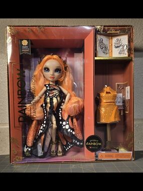 Project Rainbow POPPY ROWAN Fashion Doll
